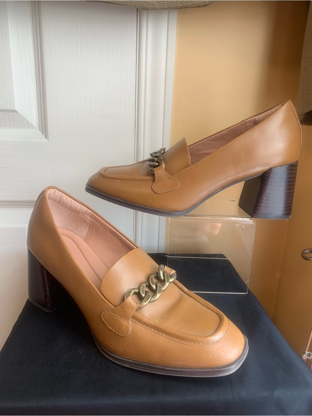 Nordstrom Tan Chain-Trim Leather Loafers
